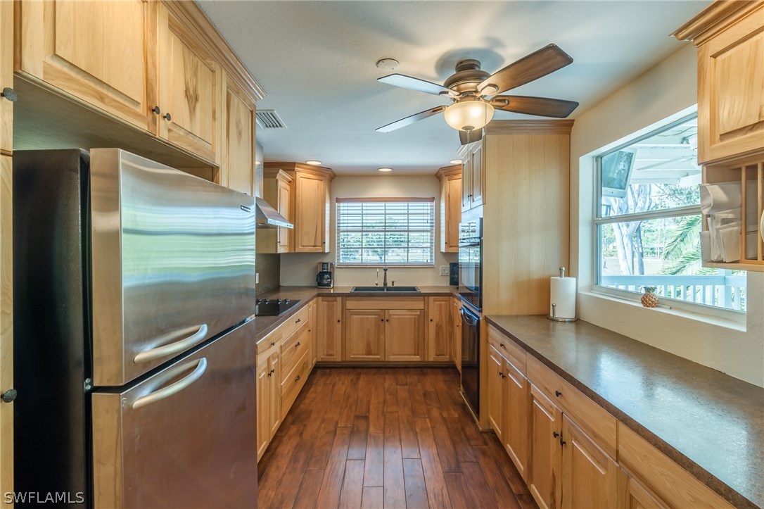 11550 Deal Road North Fort Myers, FL 33917 - Photo 6 of 22 Gallery Image 6