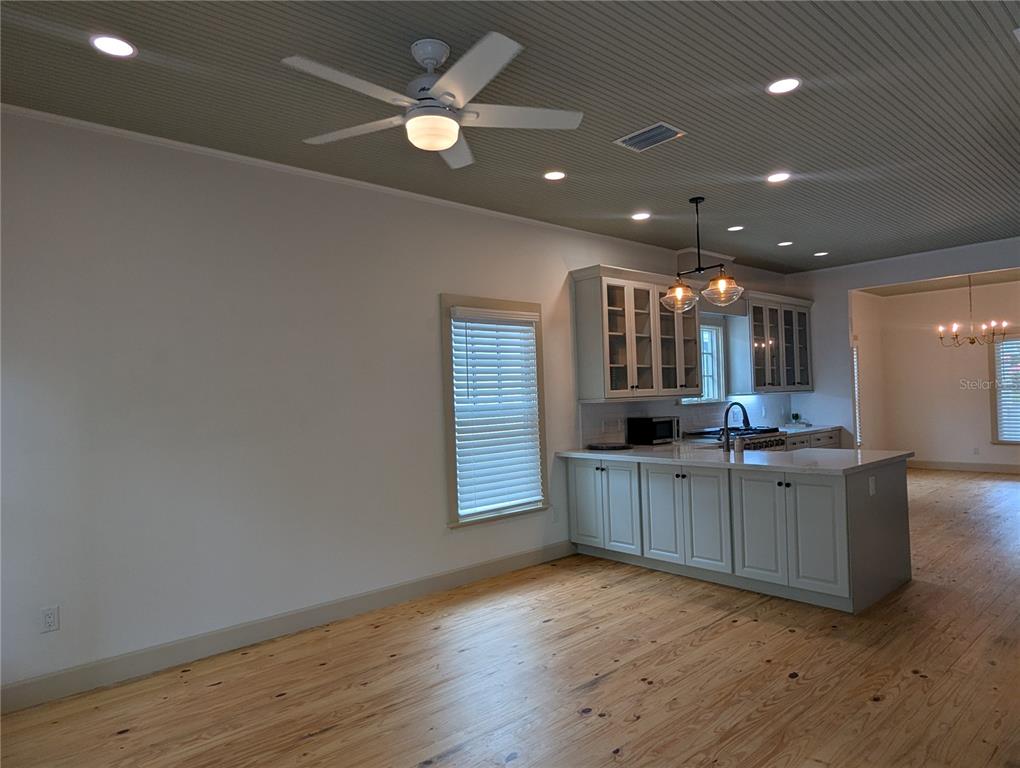 720 Northwest 3 Street Gainesville, FL 32601 - Photo 12 of 54