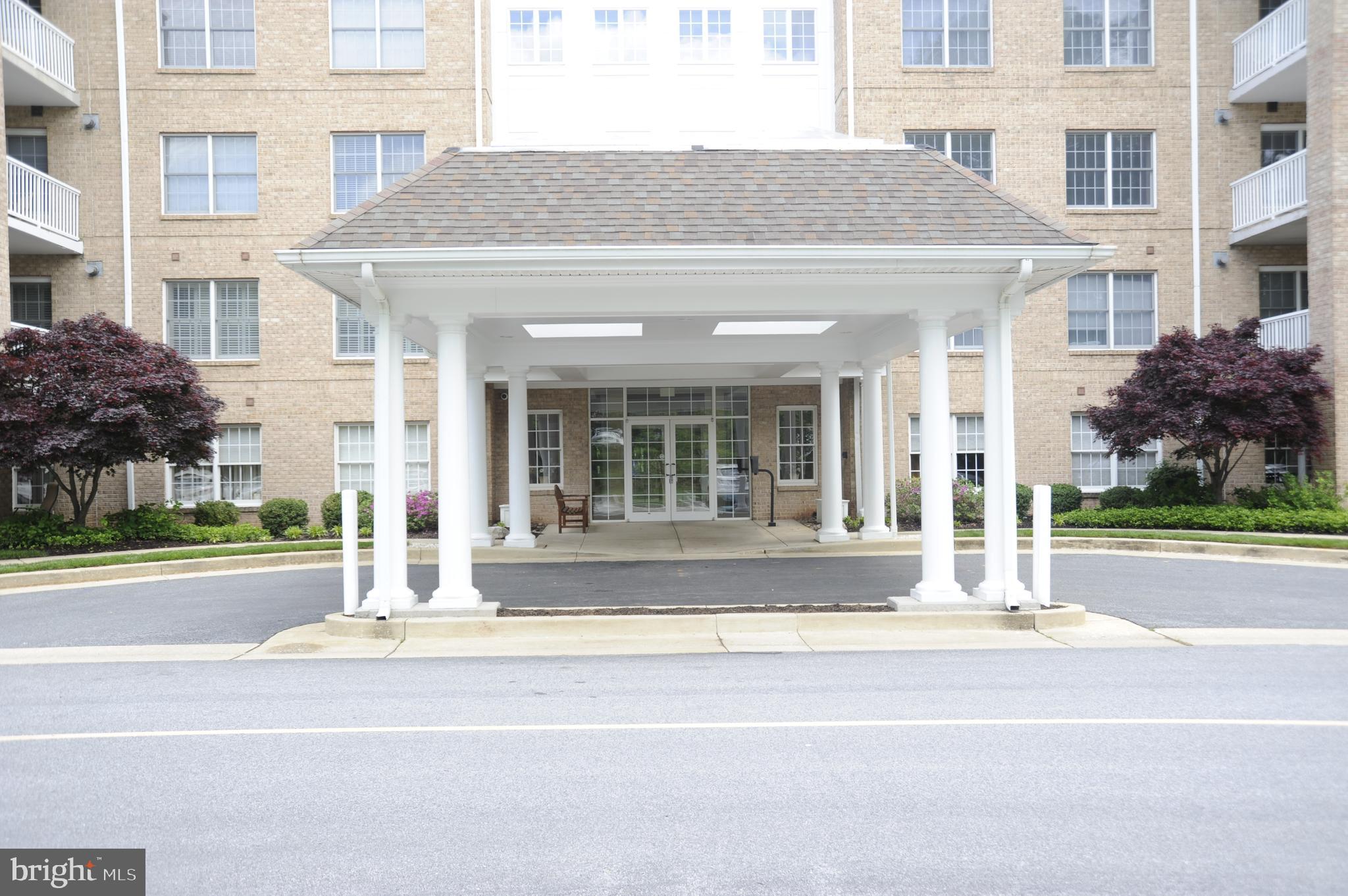 12320 Rosslare Ridge Road, Unit 207 Lutherville-Timonium, MD 21093 - Photo 2 of 30 Corner unit - Extra windows