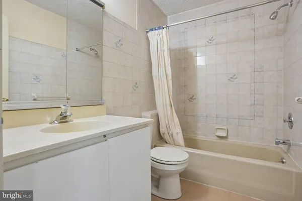 $395,000 | 1217 Chanticleer, Cherry Hill, NJ 08003