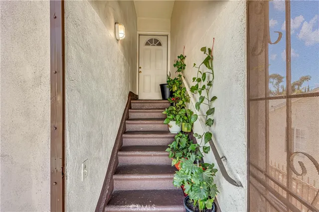 $899,000 | 146 East 89th Street, Los Angeles, CA 90003