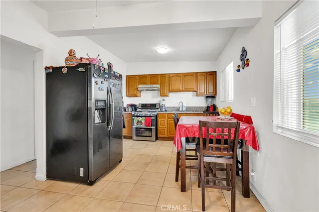 $899,000 | 146 East 89th Street, Los Angeles, CA 90003