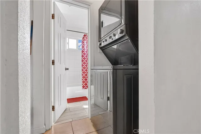 $899,000 | 146 East 89th Street, Los Angeles, CA 90003