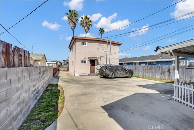$899,000 | 146 East 89th Street, Los Angeles, CA 90003