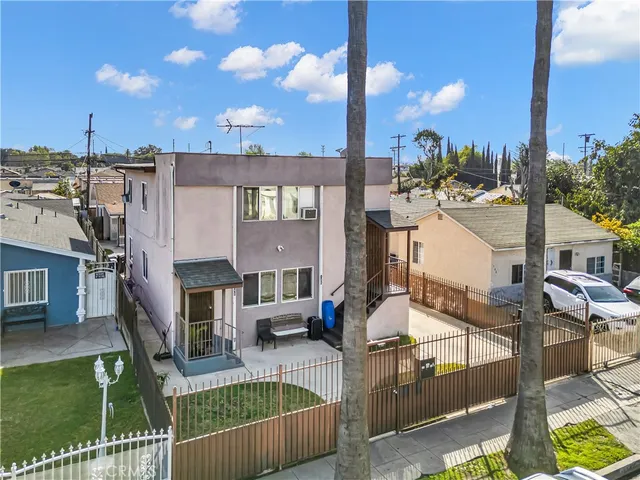 $899,000 | 146 East 89th Street, Los Angeles, CA 90003