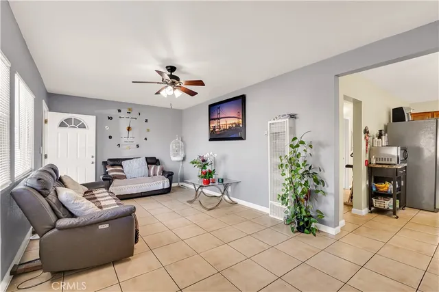 $899,000 | 146 East 89th Street, Los Angeles, CA 90003