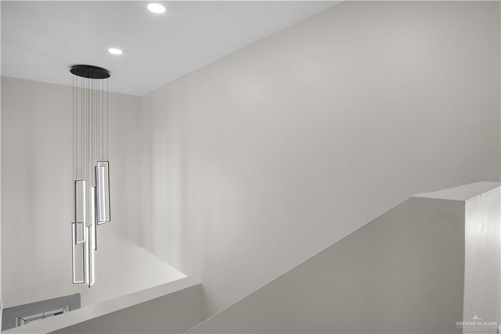 2204 Corales Street Mission, TX 78573 - Photo 9 of 30 a view of entryway with white walls