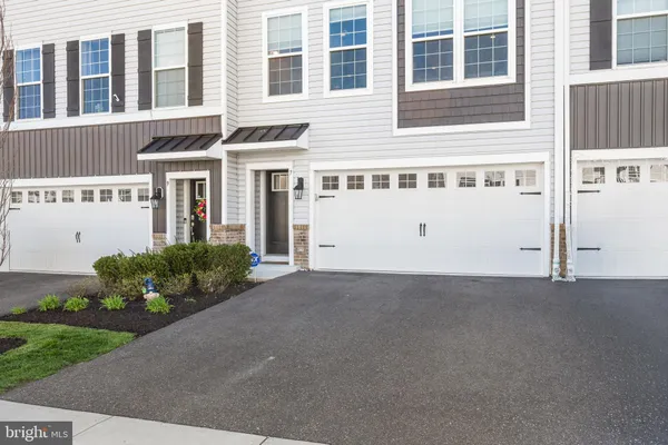 $540,000 | 7 Autumn Park Boulevard, Medford, NJ 08055