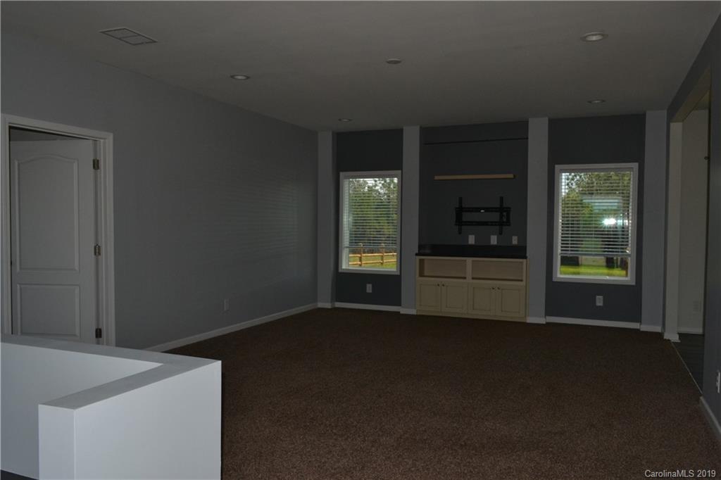 140 Red Cedar Road, Unit 2 Mooresville, NC 28115 - Photo 4 of 14 Gallery Image 4