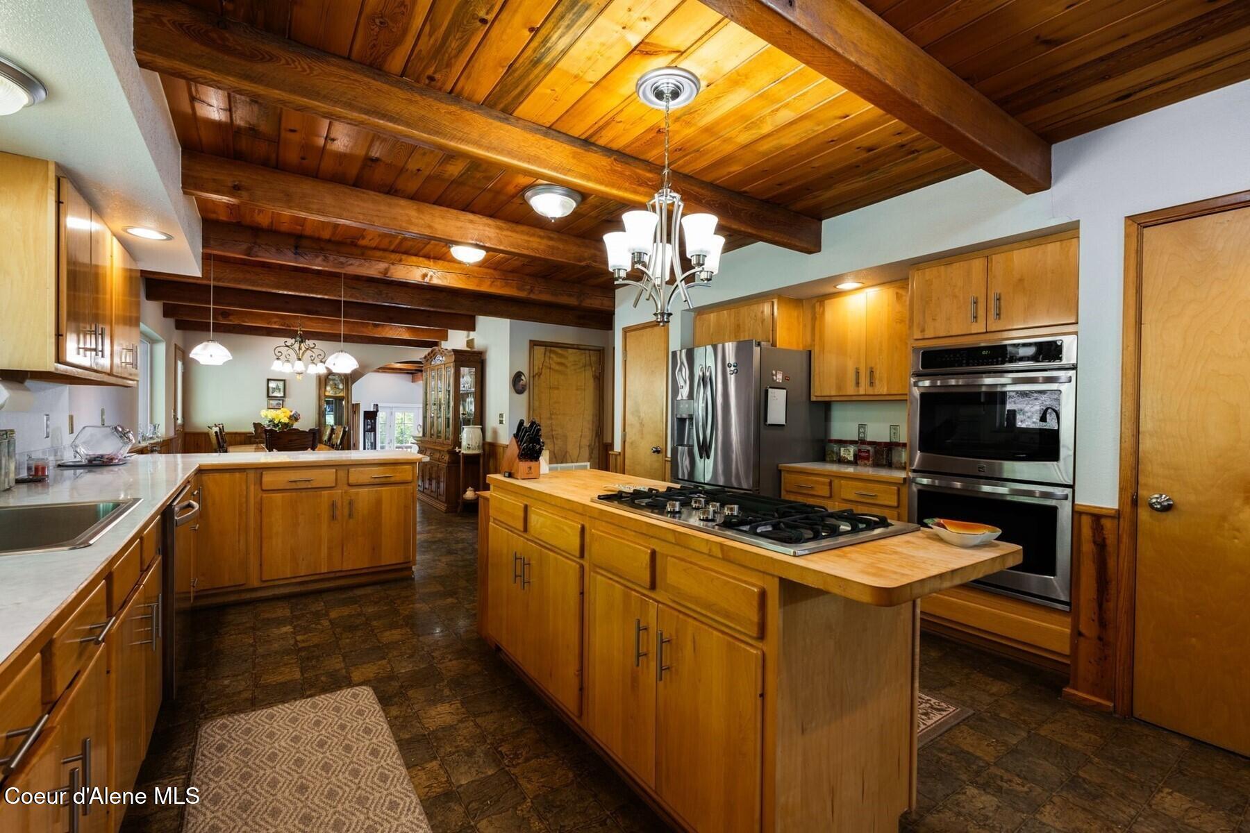 4456 West Side Road Bonners Ferry, ID 83805 - Photo 26 of 77 Kitchen