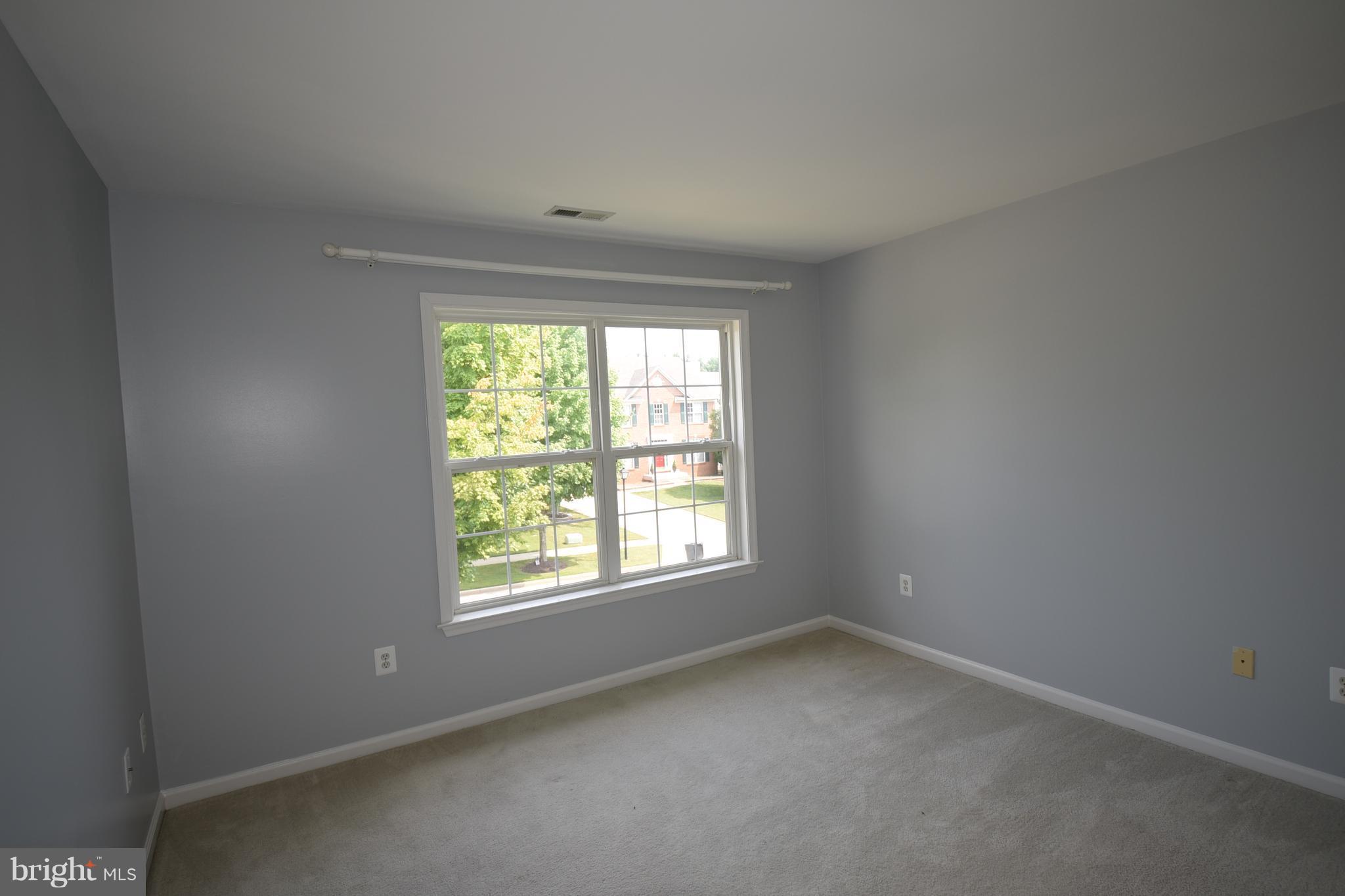 14008 Falconcrest Road Germantown, MD 20874 - Photo 15 of 25 Bedroom