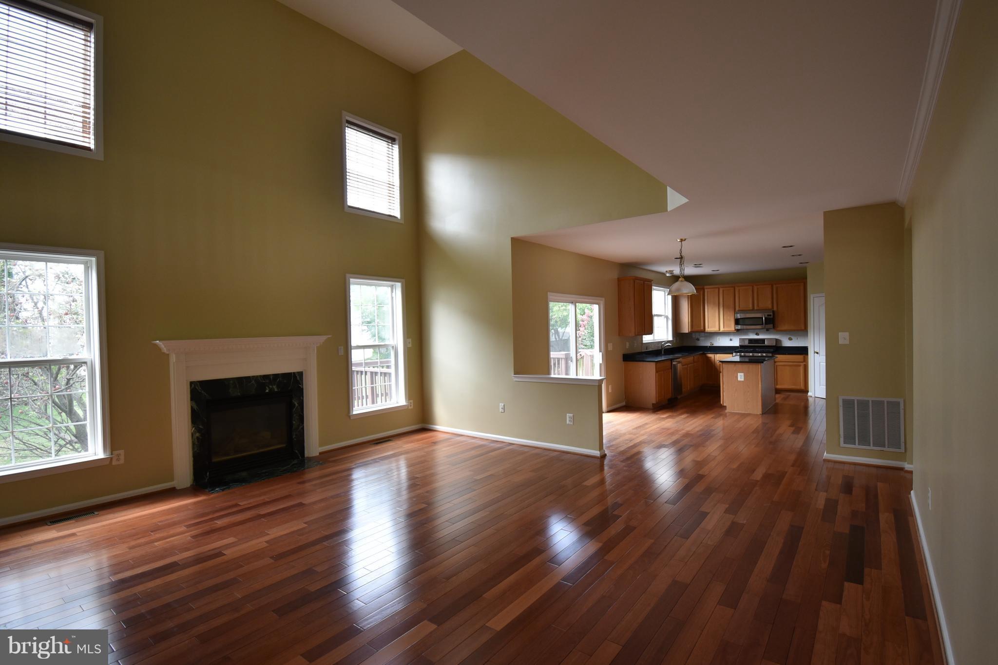 14008 Falconcrest Road Germantown, MD 20874 - Photo 7 of 25 Family Room