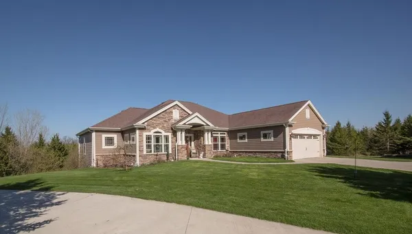 $1,490,000 | N5194 Blue Valley Road, Herman, WI 53027