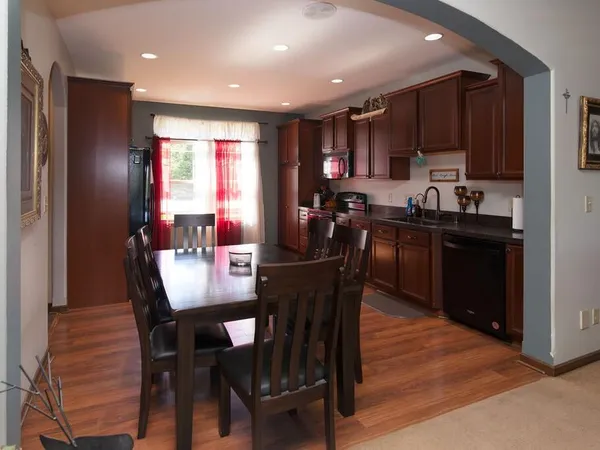 $1,490,000 | N5194 Blue Valley Road, Herman, WI 53027