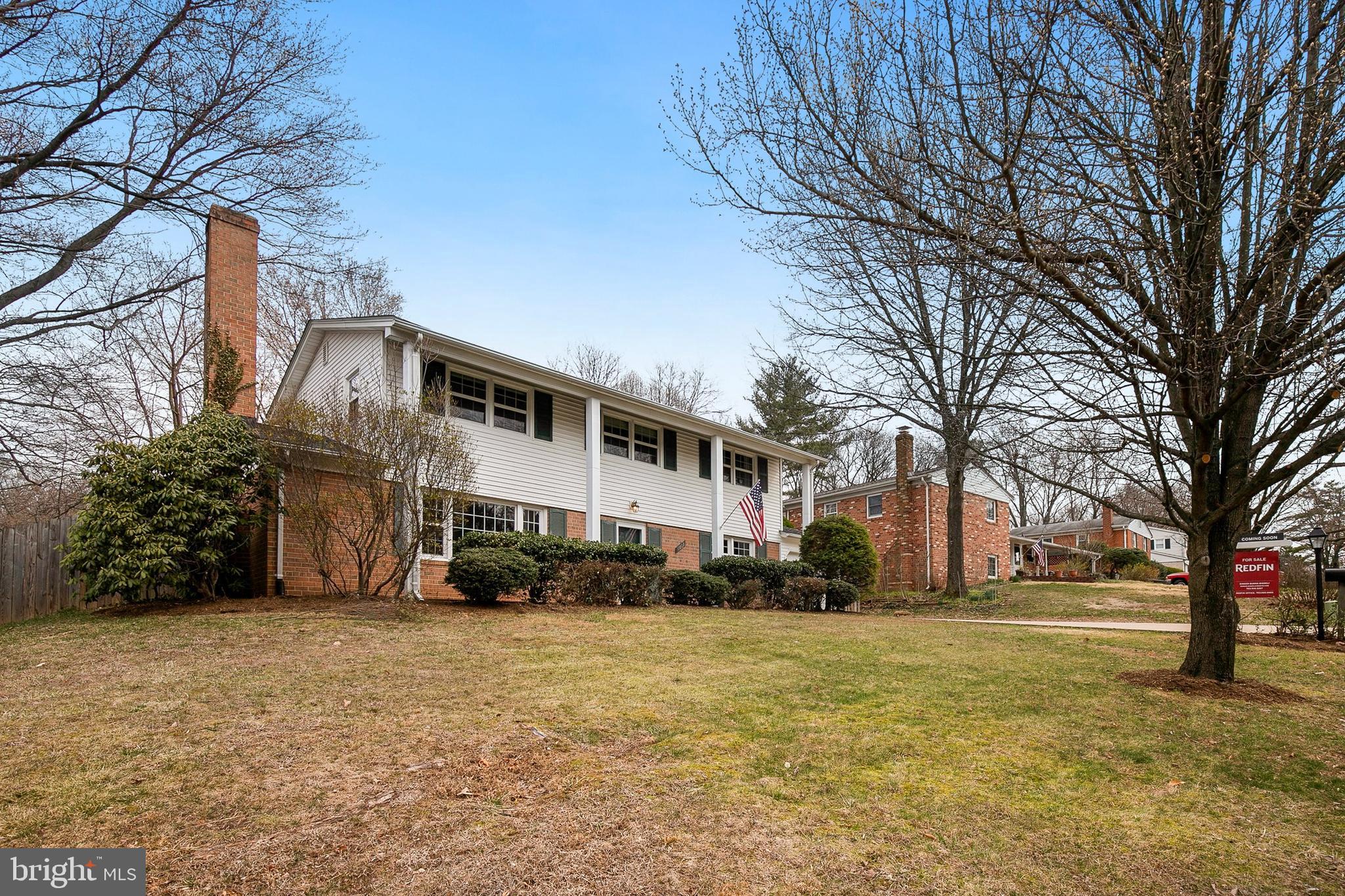 6803 Sydenstricker Road Springfield, VA 22152 - Photo 2 of 42