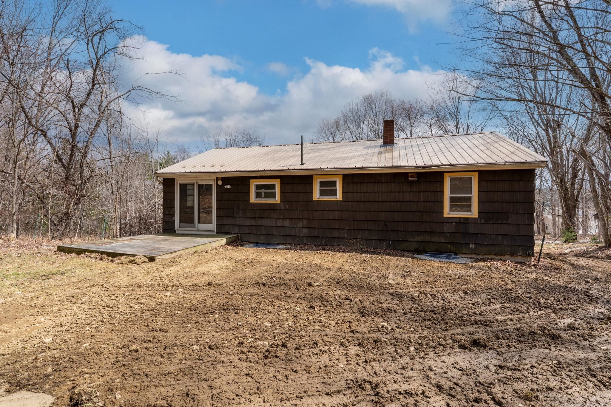 7256 Oak Hill Road Loudon, NH 03307 - Photo 26 of 35 Gallery Image 26