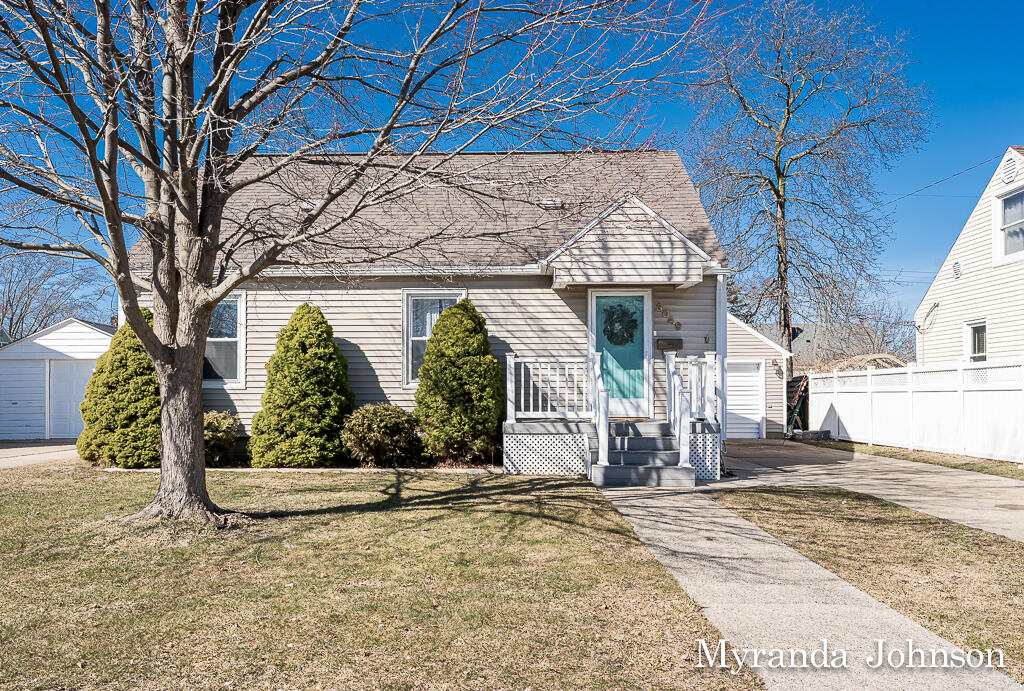 3049 Roosevelt Road Muskegon, MI 49441 - Photo 2 of 41 3049 Roosevelt Rd