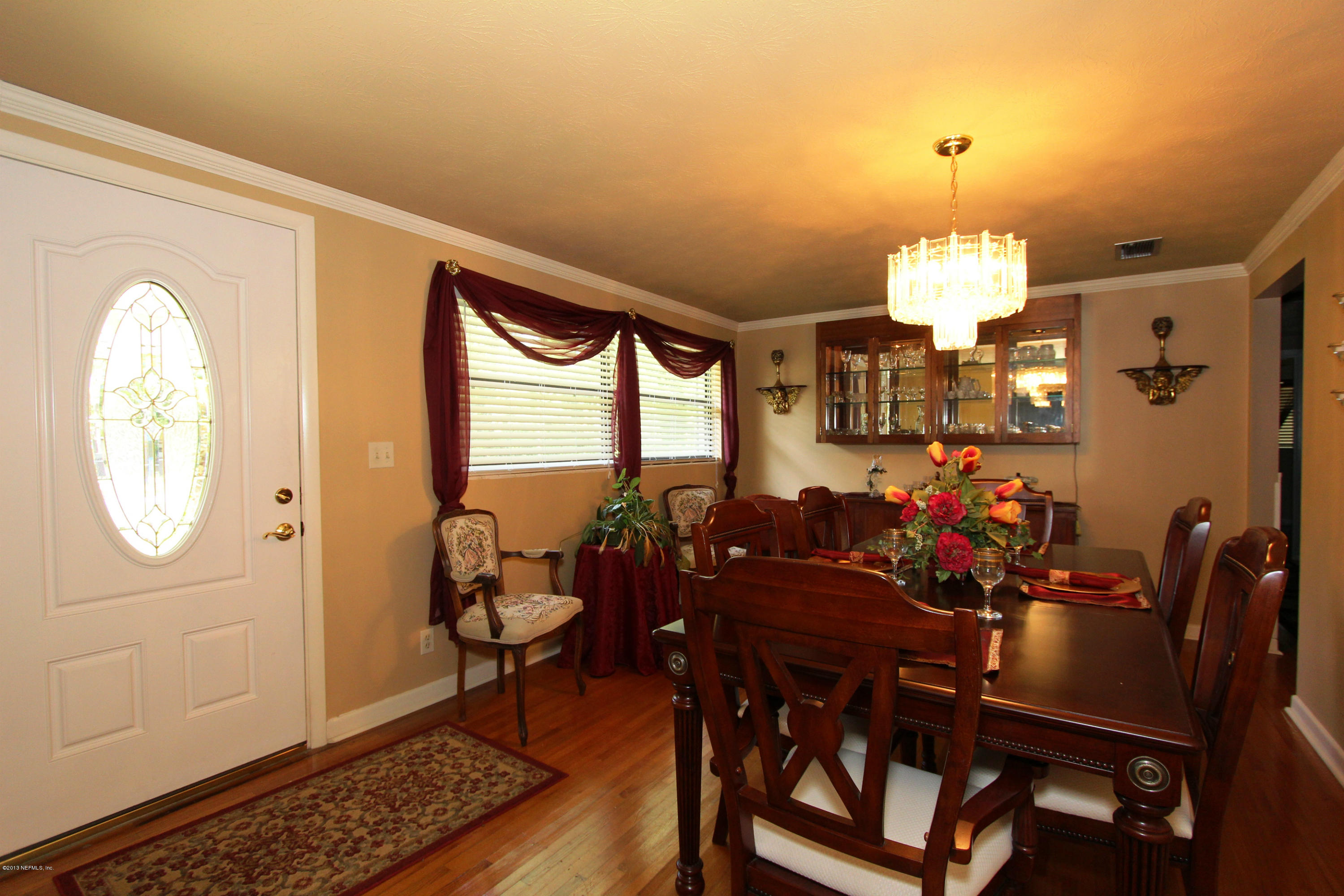 5811 Hurdia Road Jacksonville, FL 32244 - Photo 17 of 25 Dining Room