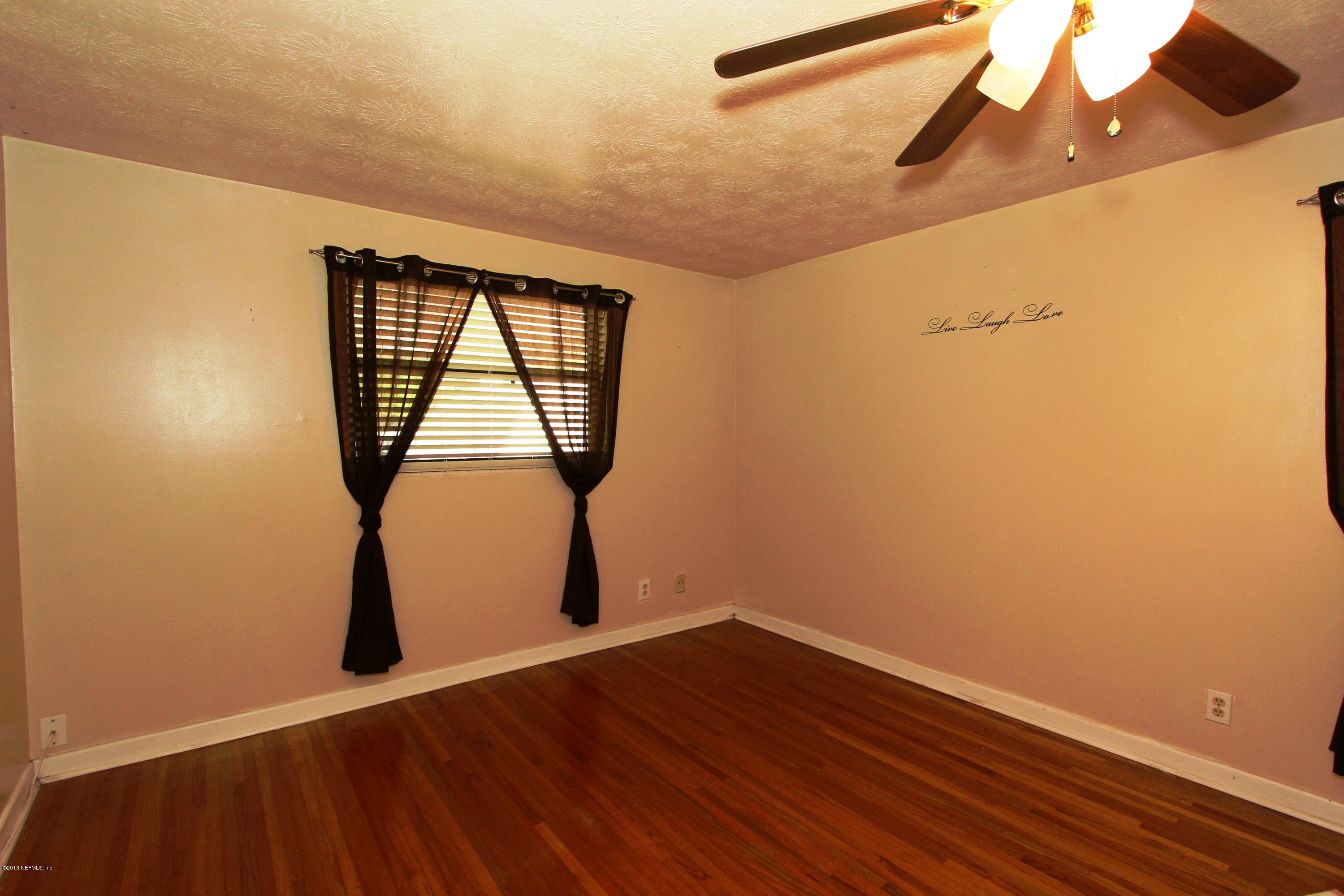 5811 Hurdia Road Jacksonville, FL 32244 - Photo 22 of 25 Fourth Bedroom