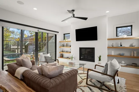 $3,000,000 | 802 Pressler Street, Austin, TX 78703