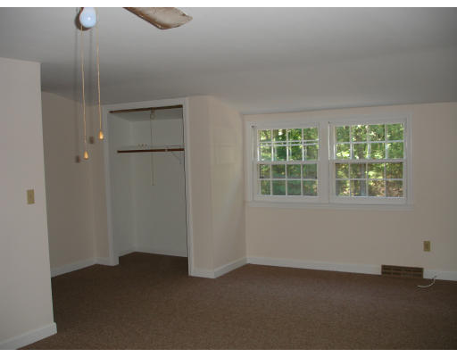 14 Plain Road Westford, MA 01886 - Photo 17 of 22 Gallery Image 17