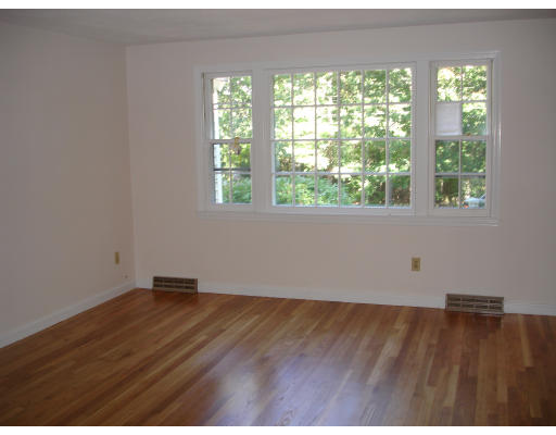 14 Plain Road Westford, MA 01886 - Photo 2 of 22 Gallery Image 2