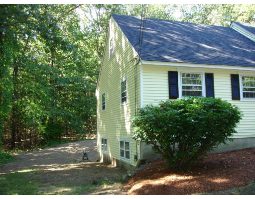 14 Plain Road Westford, MA 01886 - Photo 6 of 22 Gallery Image 6