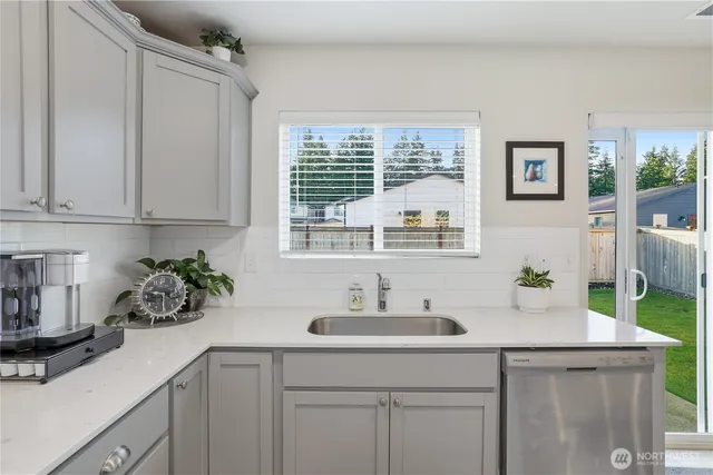 $595,000 | 19908 135th Avenue East, Graham, WA 98338