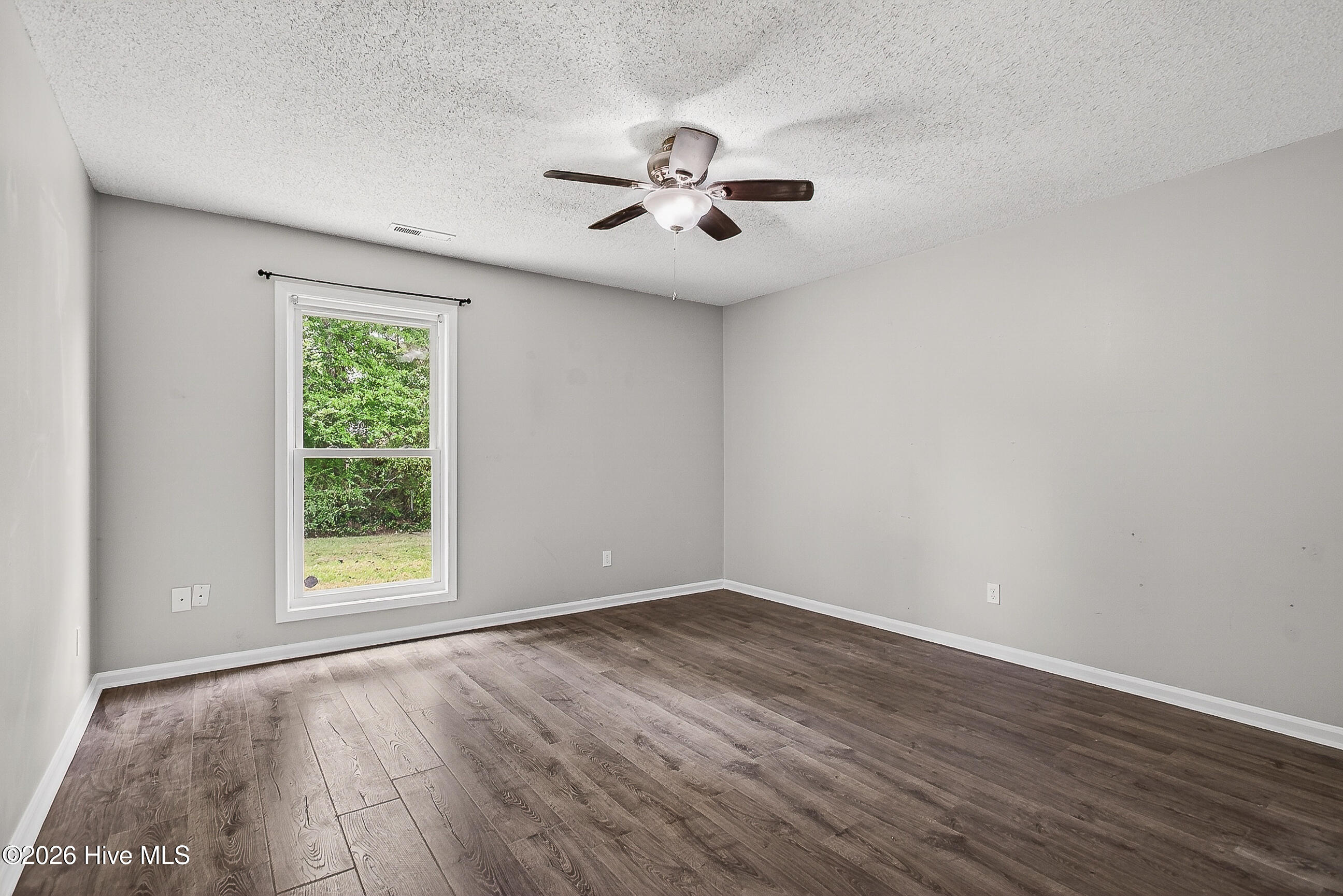 1103 Brynn Marr Road Jacksonville, NC 28546 - Photo 15 of 32 01-14
