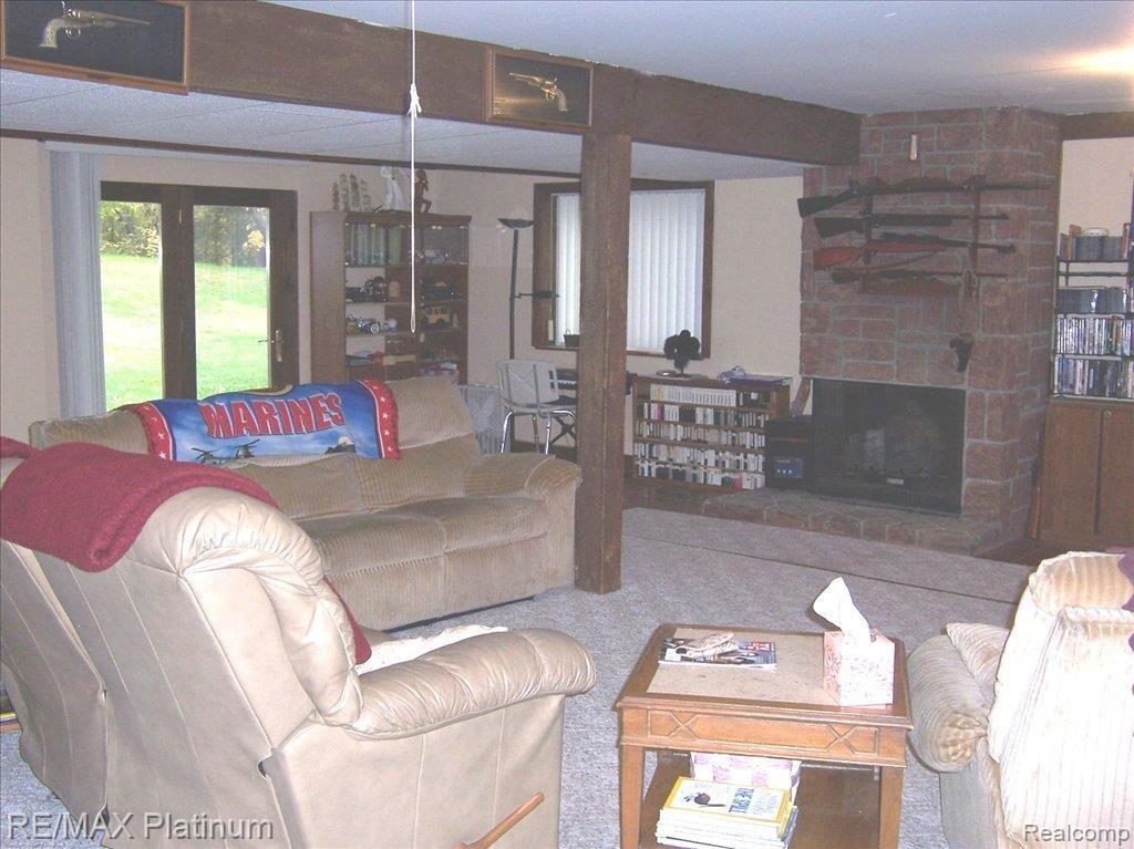 9818 McClements Road Brighton, MI 48114 - Photo 20 of 25 Finished Walkout LL