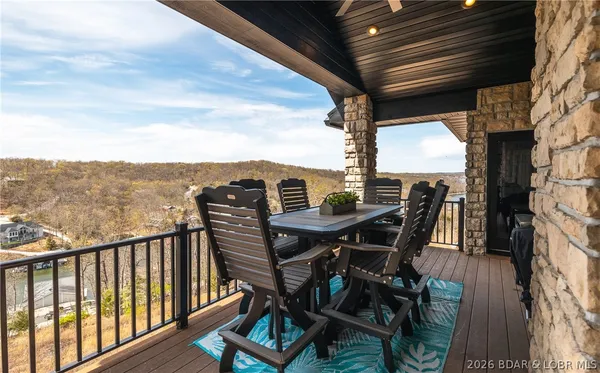 $840,000 | 674 Lazy Days Road, Osage Beach, MO 65065
