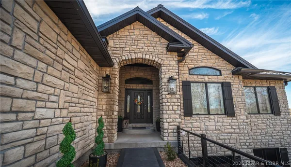 $840,000 | 674 Lazy Days Road, Osage Beach, MO 65065