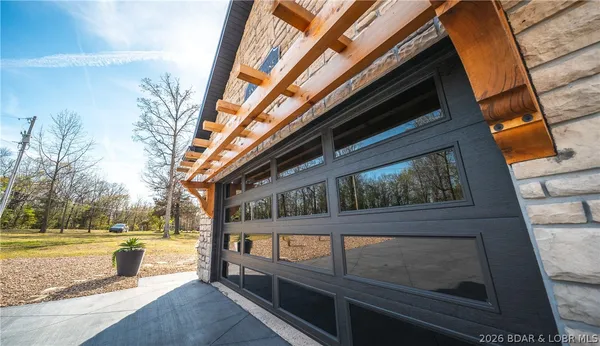 $840,000 | 674 Lazy Days Road, Osage Beach, MO 65065