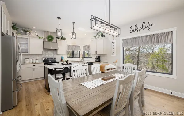 $840,000 | 674 Lazy Days Road, Osage Beach, MO 65065