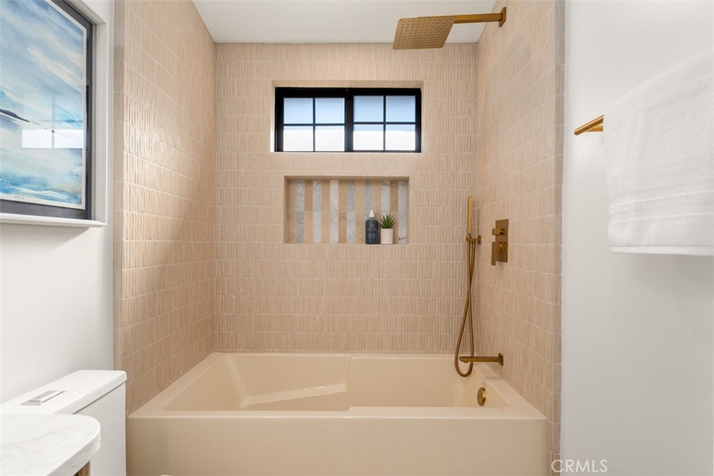 236 Wake Forest Road Costa Mesa, CA 92626 - Photo 41 of 73