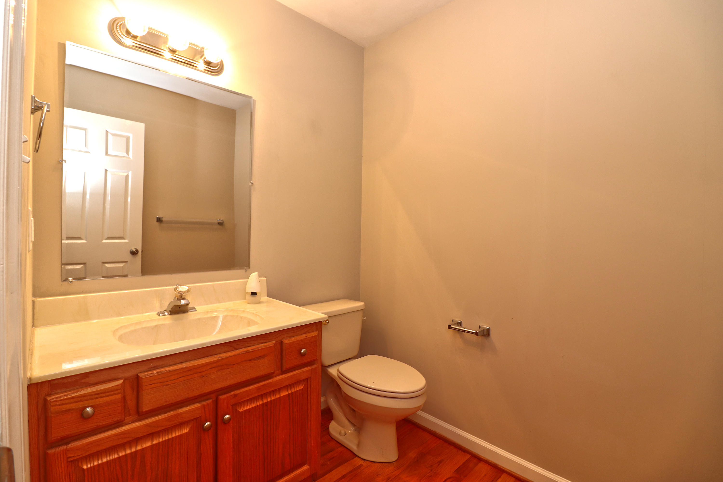 2271 Country Club Road Troutville, VA 24175 - Photo 18 of 28 18 Half Bath