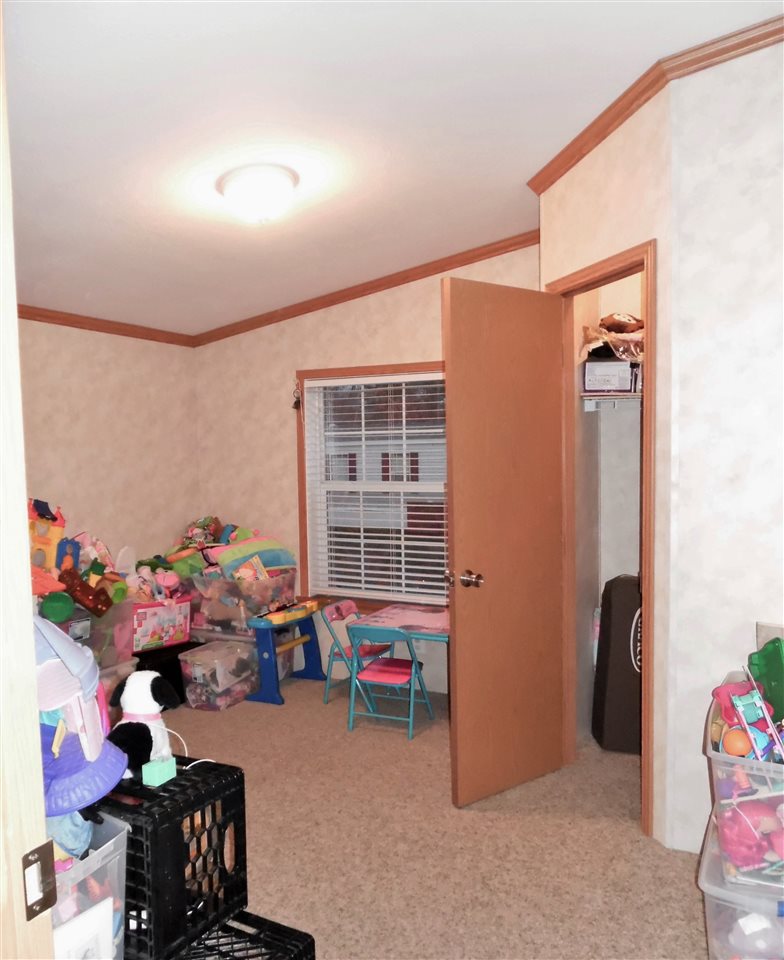 10 Boysenberry Lane Rochester, NH 03867 - Photo 5 of 24