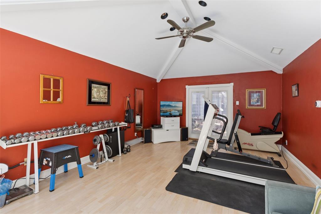 7221 Pleasant View Drive Dallas, TX 75231 - Photo 23 of 37 Office or Game Room