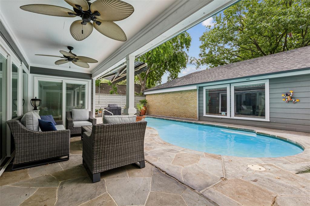 7221 Pleasant View Drive Dallas, TX 75231 - Photo 5 of 37