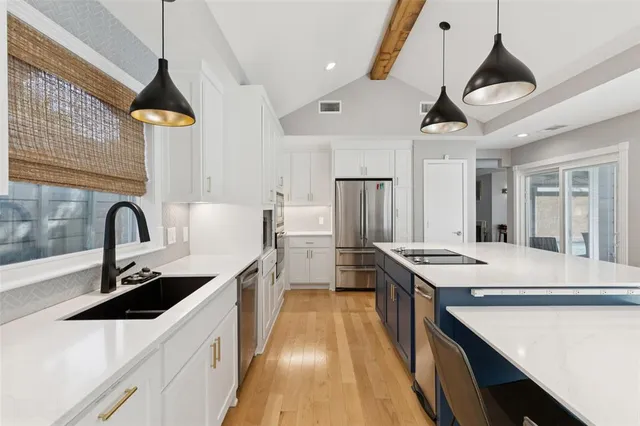 $849,000 | 7221 Pleasant View Drive, Dallas, TX 75231