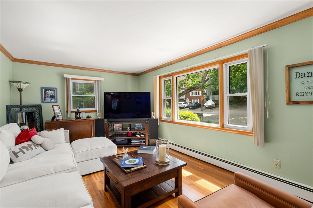 12 Ruby Road Saugus, MA 01906 - Photo 5 of 42