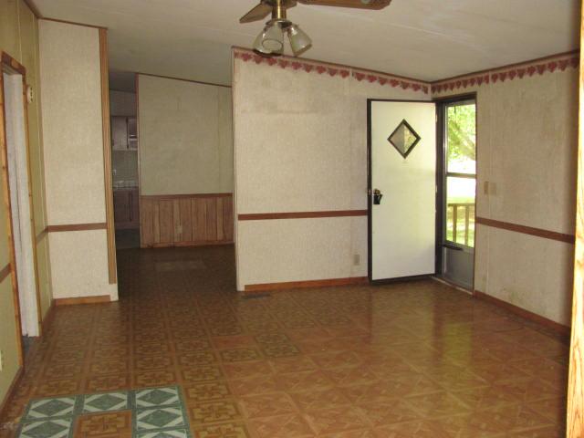 700 Old Hohenwald Road Linden, TN 37096 - Photo 5 of 13 Gallery Image 5