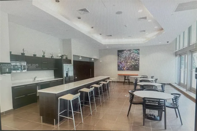 $4,100 | 1111 Southwest 1st Street, Unit 2616, Miami, FL 33130