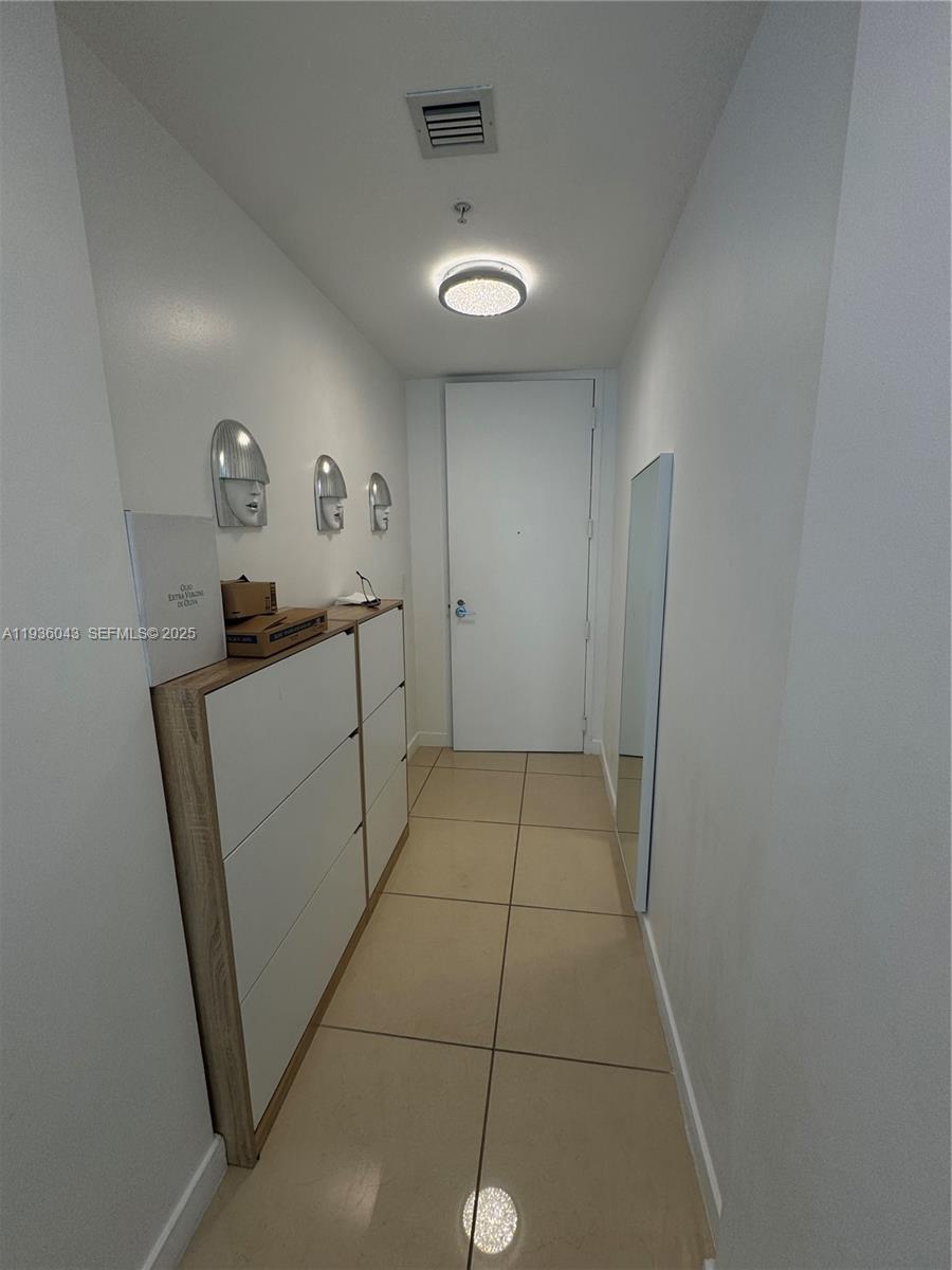 1111 Southwest 1st Street, Unit 2616 Miami, FL 33130 - Photo 6 of 27