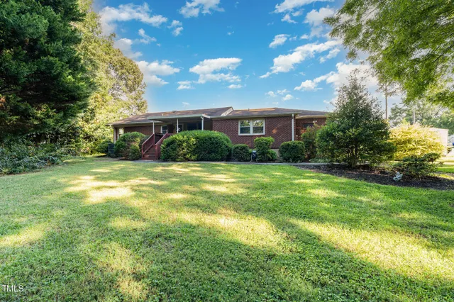 a view of a trees in a yard