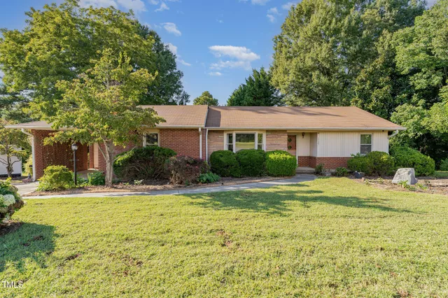 $285,000 | 1735 Prince Edward Drive, Burlington, NC 27217