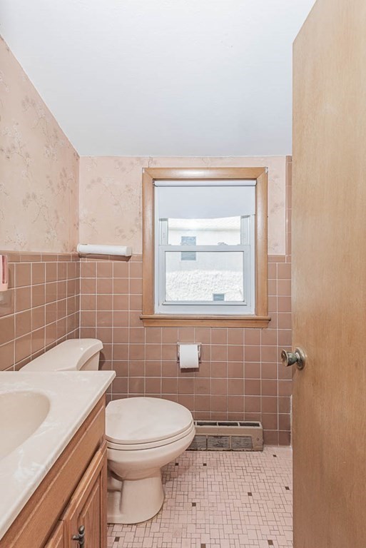 45 Norfolk Road Braintree, MA 02184 - Photo 29 of 39 Gallery Image 29