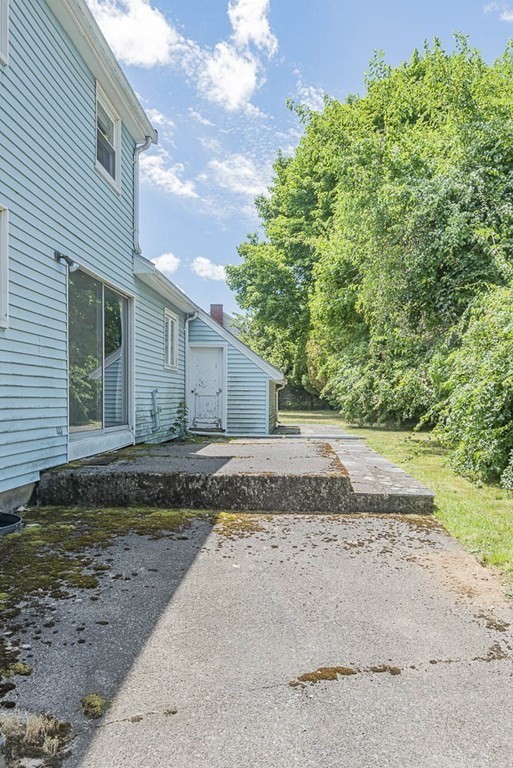 45 Norfolk Road Braintree, MA 02184 - Photo 5 of 39 Gallery Image 5