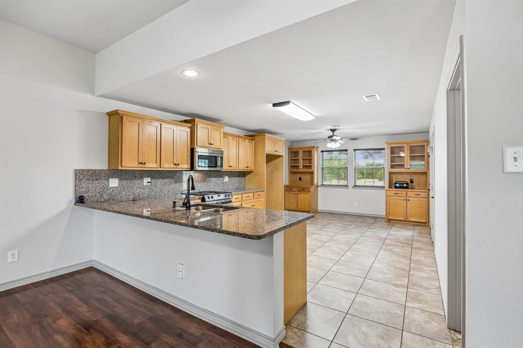 3111 North Walnut Grove Road Midlothian, TX 76065 - Photo 6 of 20