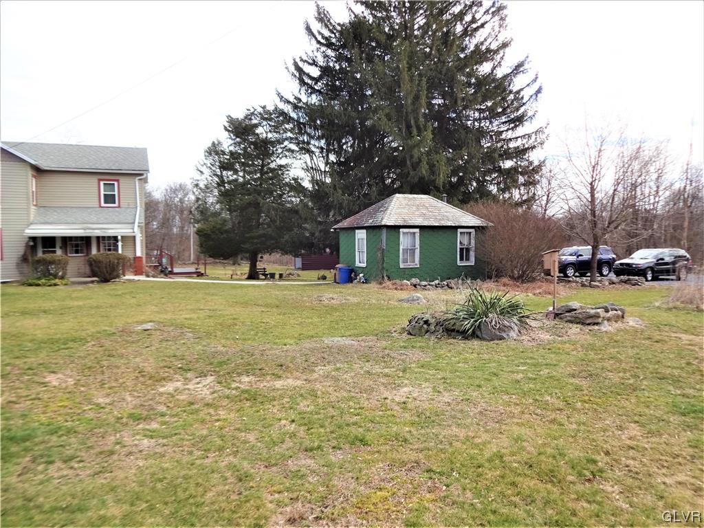 583 Shooktown Road Bangor, PA 18013 - Photo 7 of 44 a swimming pool view with a seating space